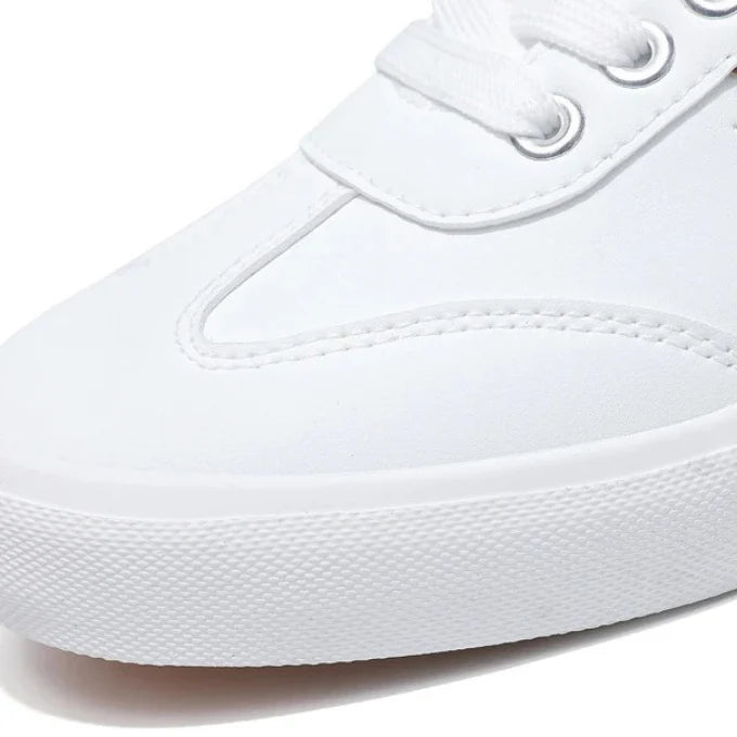 StrideLine – Sneakersy z Kontrastowym Paskiem